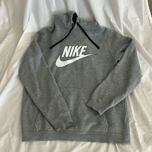 Gently used - Men’s Nike hoodie.